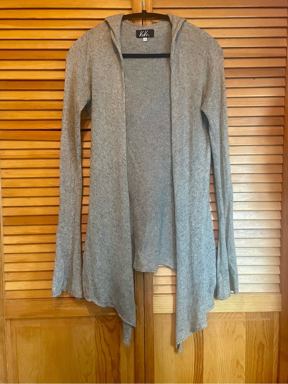 VieVie Silk & Cashmere Knit Draped Gray Cardigan. Women’s M